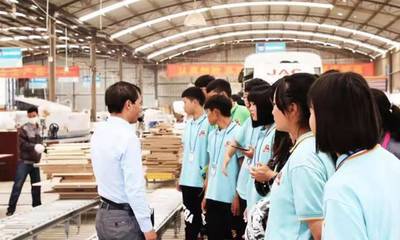 校企合作深化技術(shù)交流，云南新華電腦學校師生蒞臨澳都參觀訪問圓滿落幕